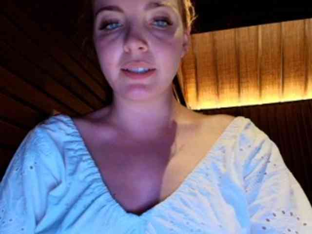 YourDreamWoman