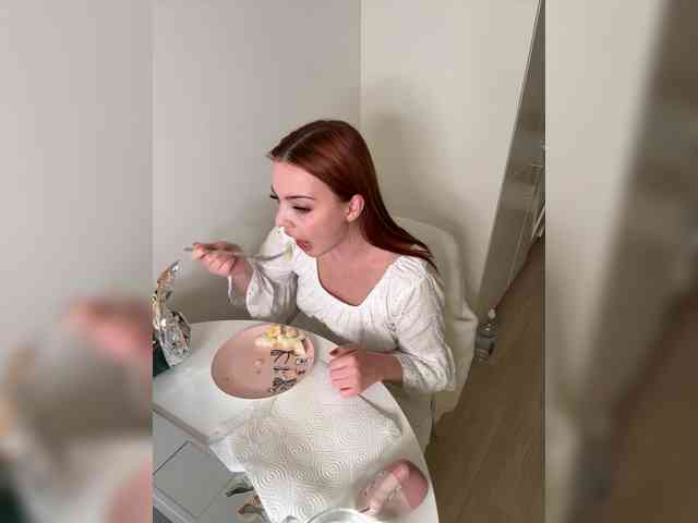 YourDreamWoman webcam