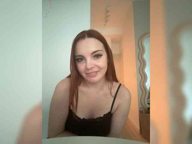 YourDreamWoman webcam