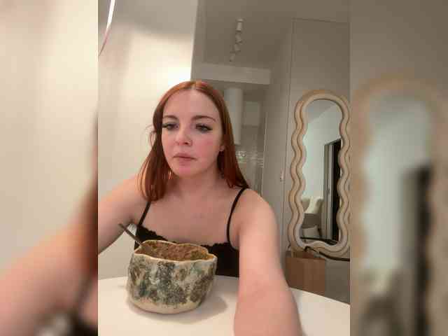 YourDreamWoman webcam