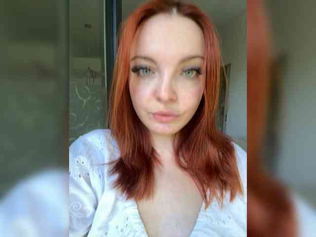YourDreamWoman webcam