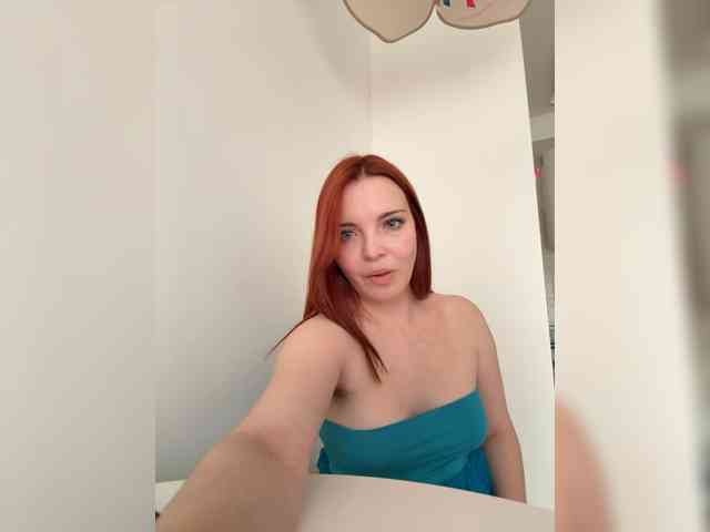 YourDreamWoman webcam