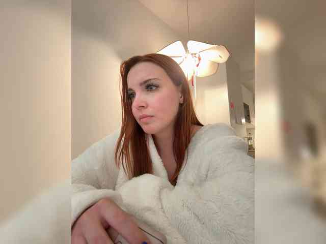 YourDreamWoman webcam