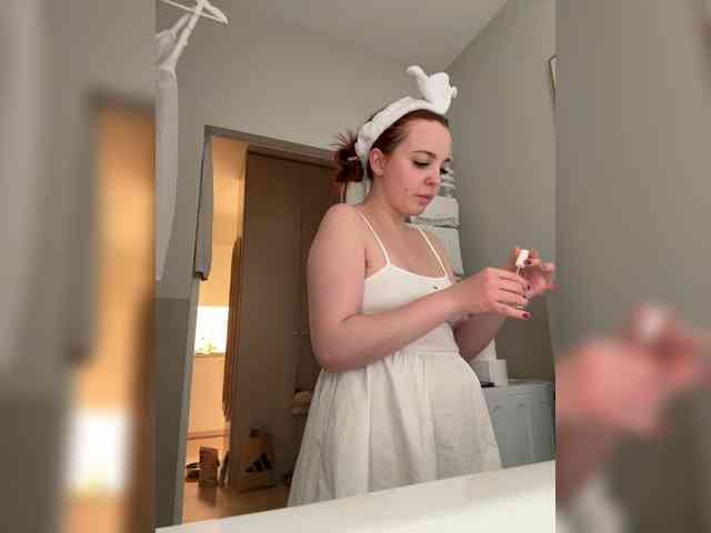 YourDreamWoman webcam