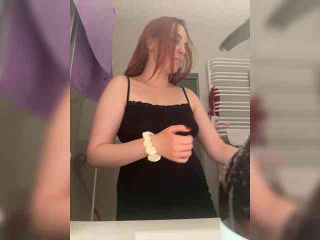 YourDreamWoman webcam
