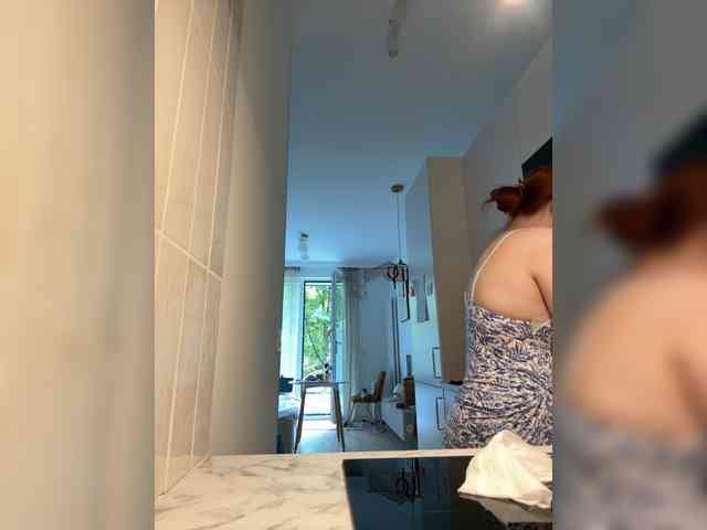 YourDreamWoman webcam