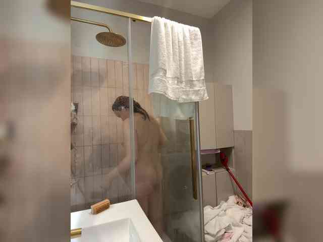 YourDreamWoman