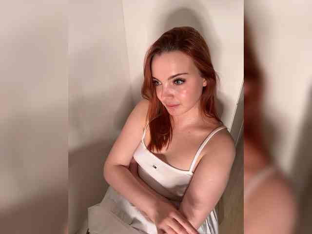 YourDreamWoman webcam