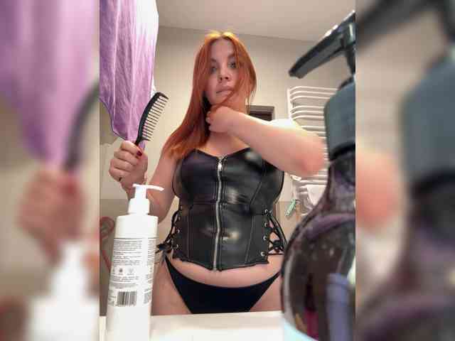 YourDreamWoman webcam