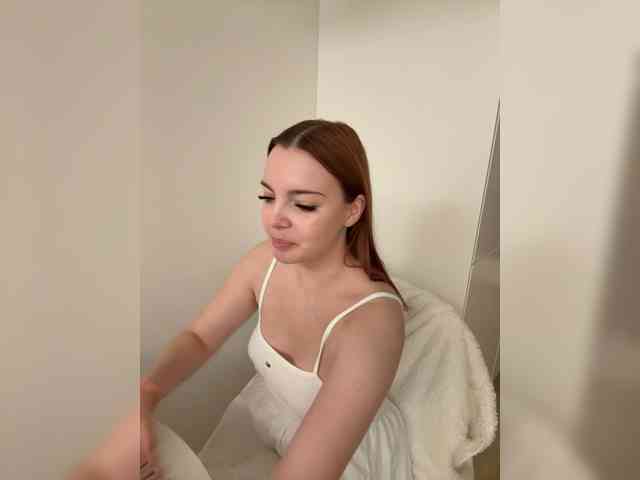 YourDreamWoman webcam