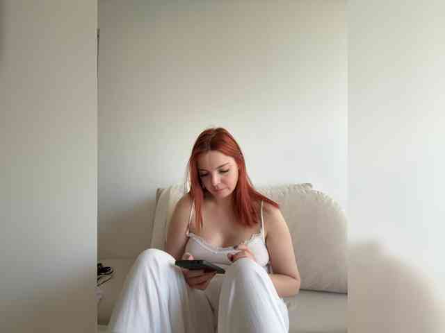 YourDreamWoman webcam