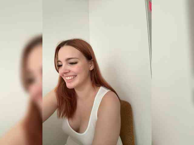 YourDreamWoman webcam