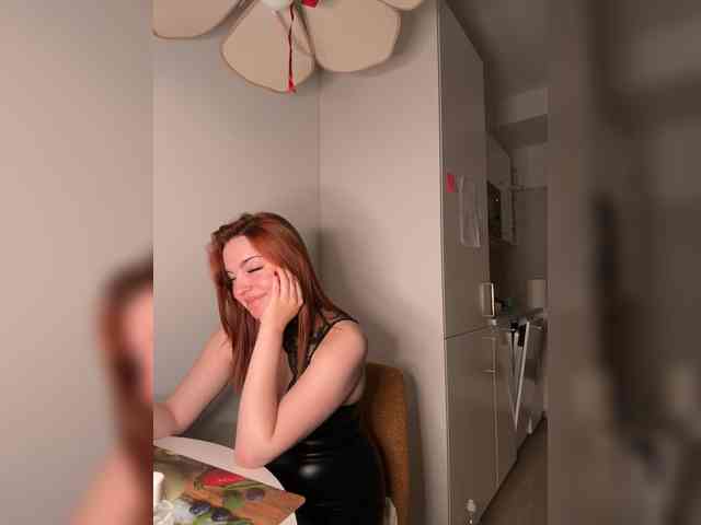 YourDreamWoman webcam