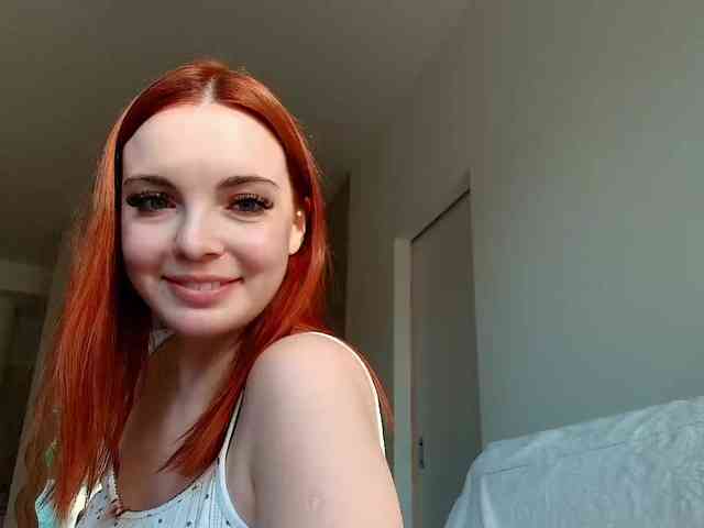 YourDreamWoman Live Webcam on BongaCams