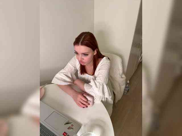 YourDreamWoman webcam