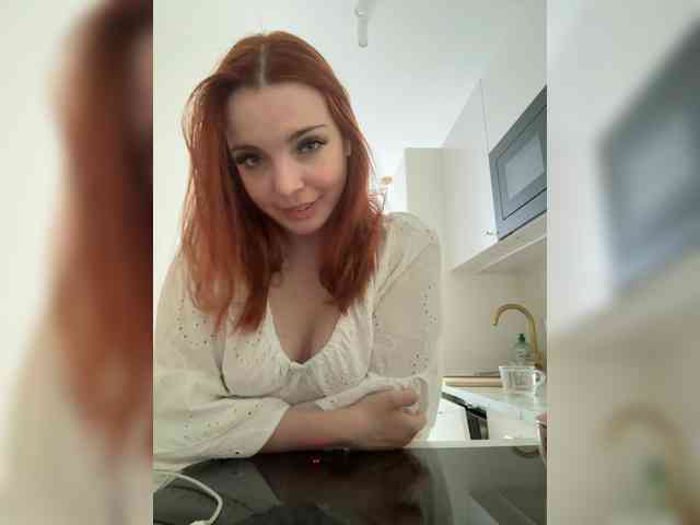 YourDreamWoman webcam