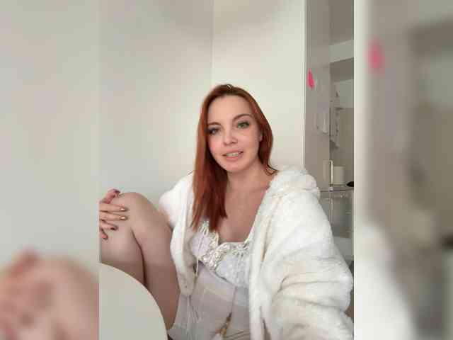 YourDreamWoman webcam