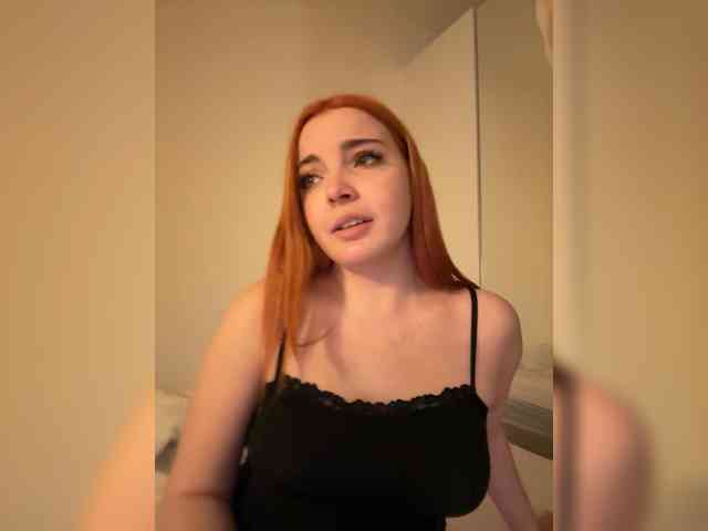 YourDreamWoman webcam