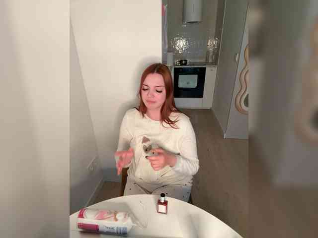 YourDreamWoman webcam