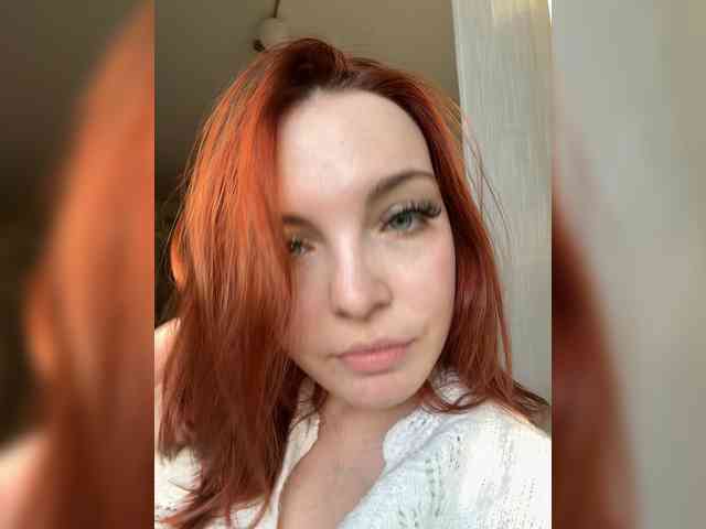 YourDreamWoman webcam