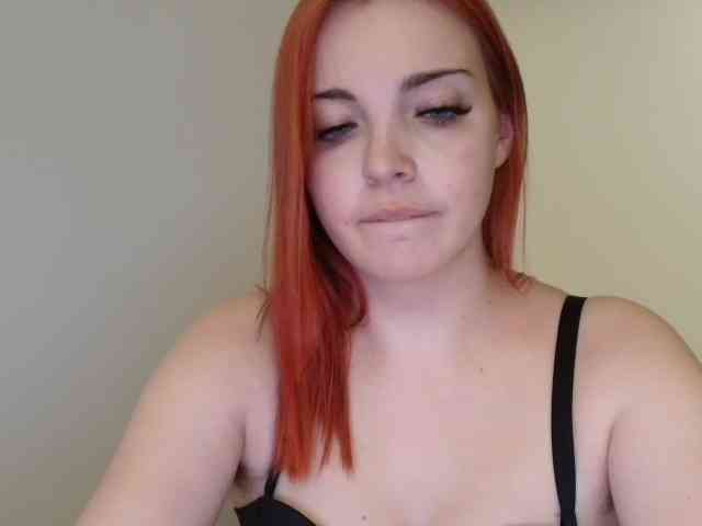 YourDreamWoman webcam