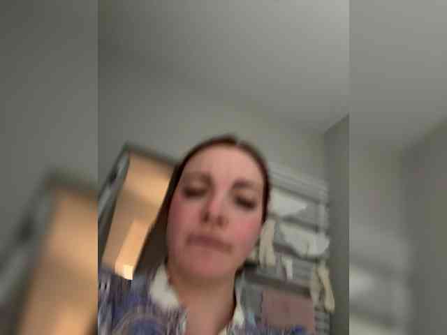 YourDreamWoman webcam