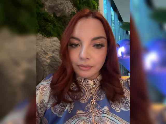 YourDreamWoman webcam