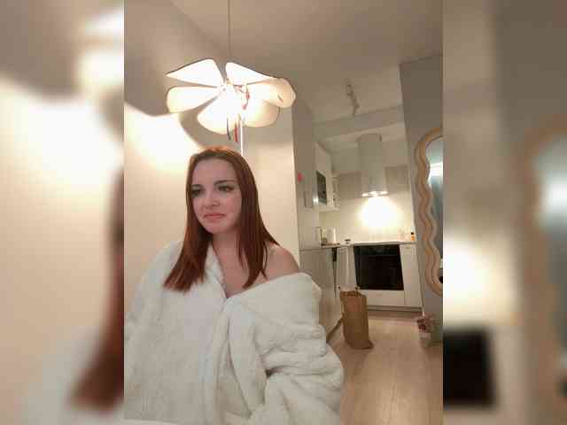 YourDreamWoman webcam