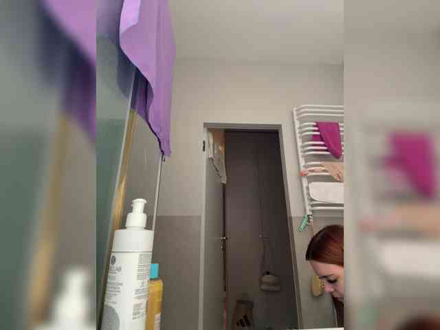 YourDreamWoman webcam