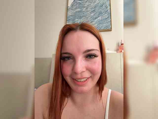 YourDreamWoman webcam