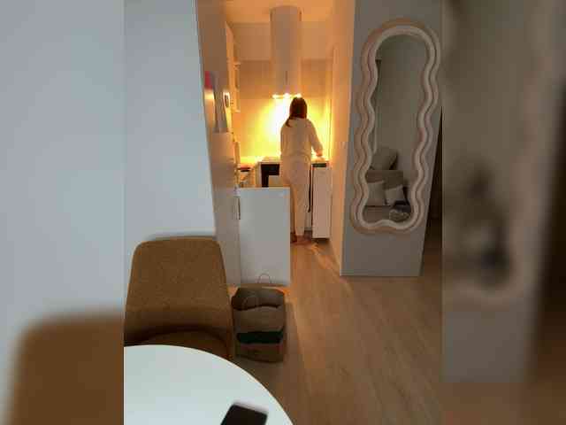 YourDreamWoman webcam