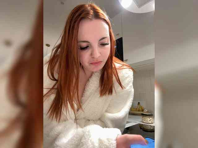 YourDreamWoman webcam