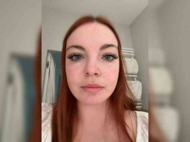 YourDreamWoman webcam