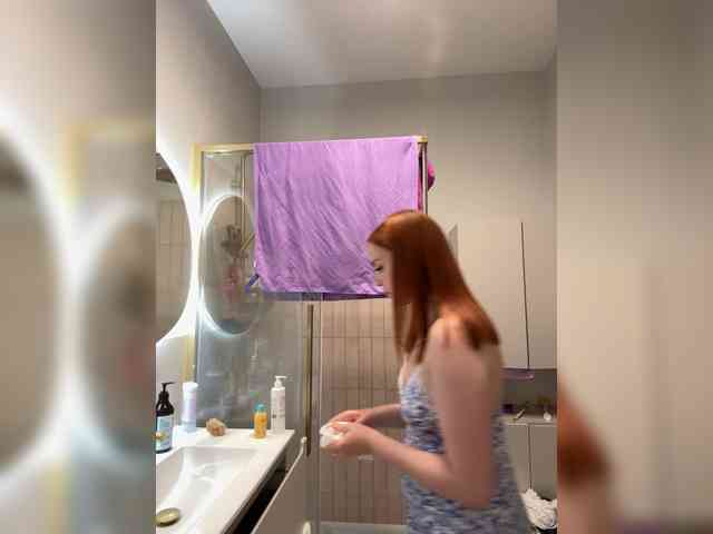 YourDreamWoman webcam