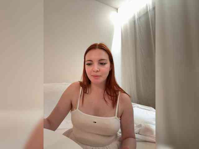 YourDreamWoman webcam