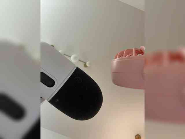YourDreamWoman webcam