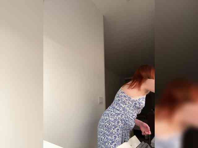 YourDreamWoman webcam