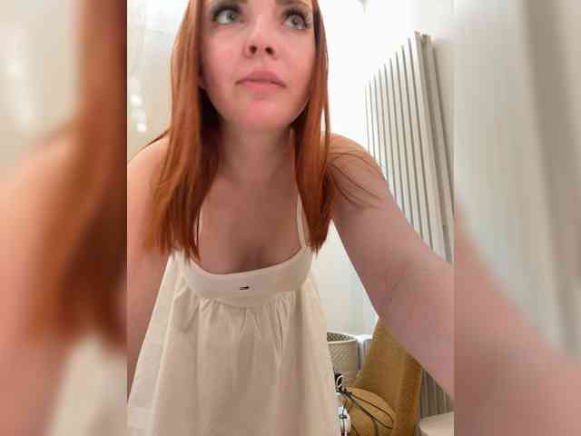 YourDreamWoman webcam
