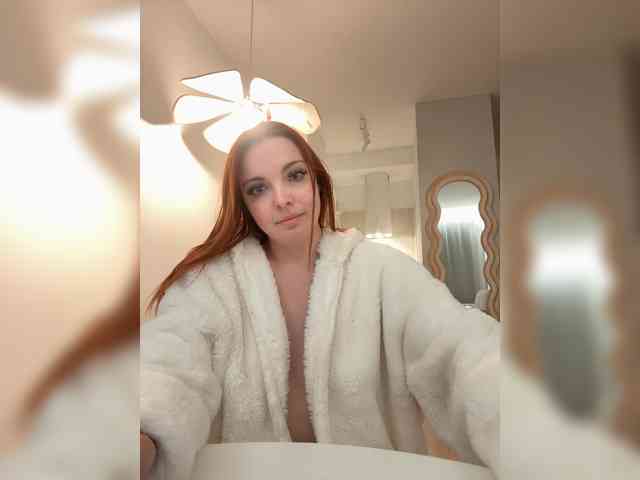 YourDreamWoman webcam