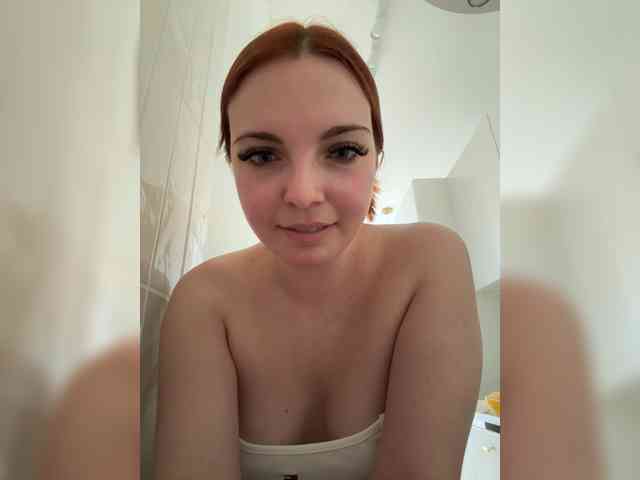 YourDreamWoman webcam