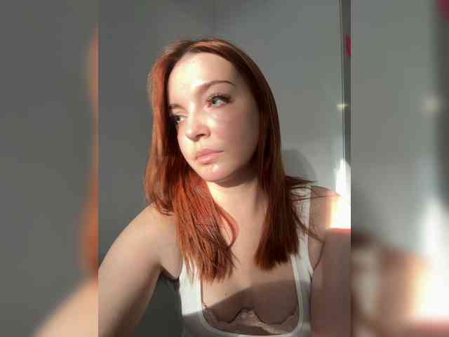 YourDreamWoman webcam