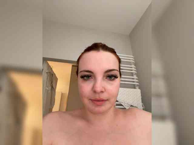 YourDreamWoman webcam