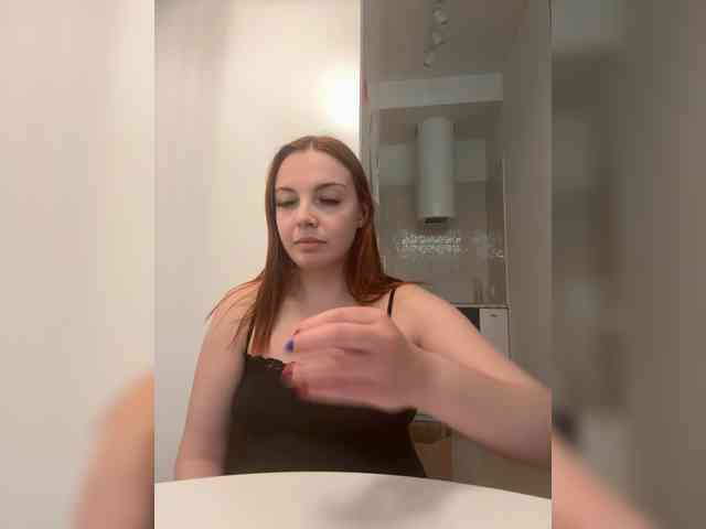 YourDreamWoman webcam