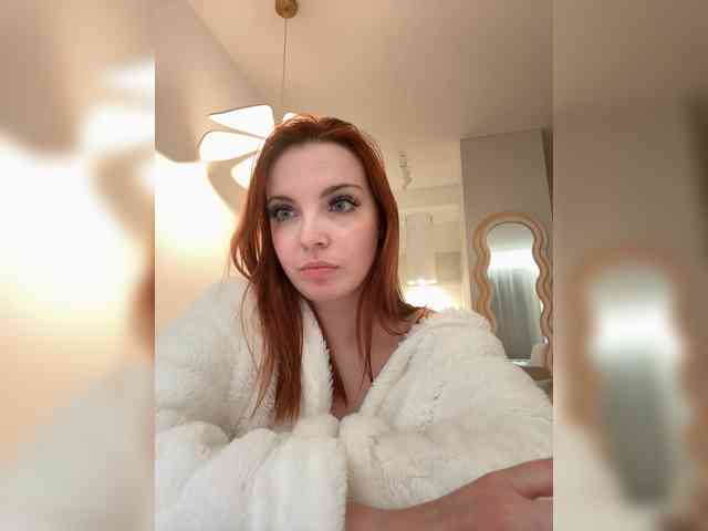 YourDreamWoman webcam
