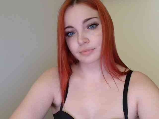 YourDreamWoman webcam