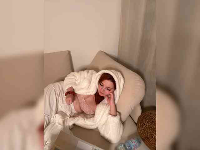 YourDreamWoman webcam