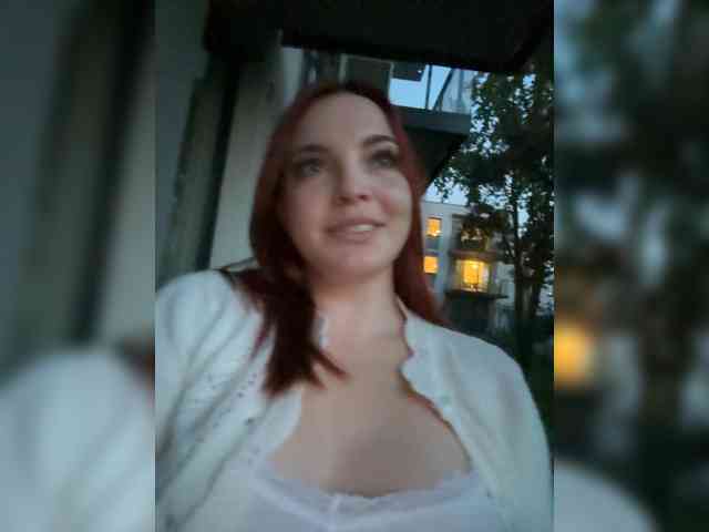 YourDreamWoman webcam