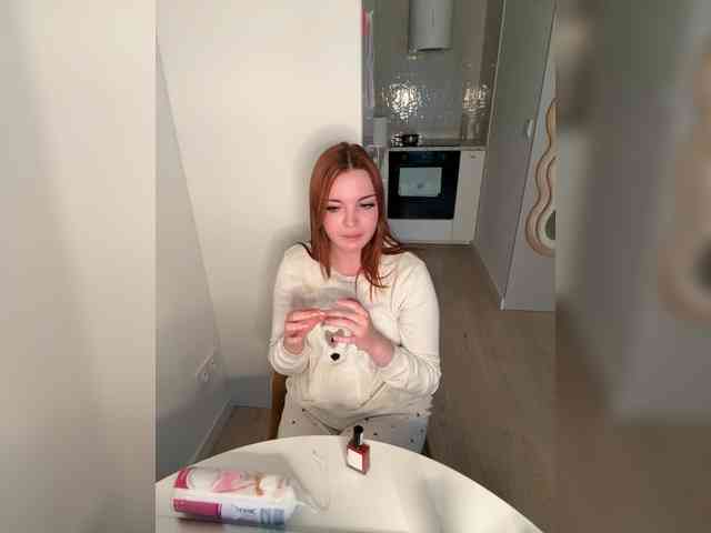 YourDreamWoman webcam