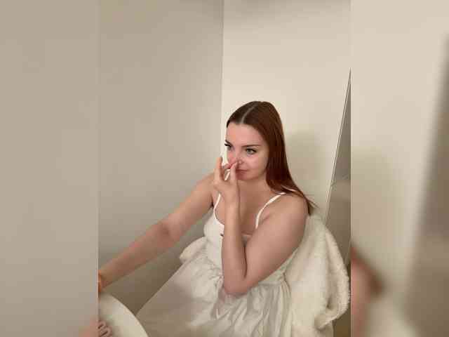 YourDreamWoman webcam