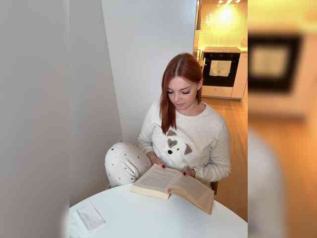 YourDreamWoman webcam